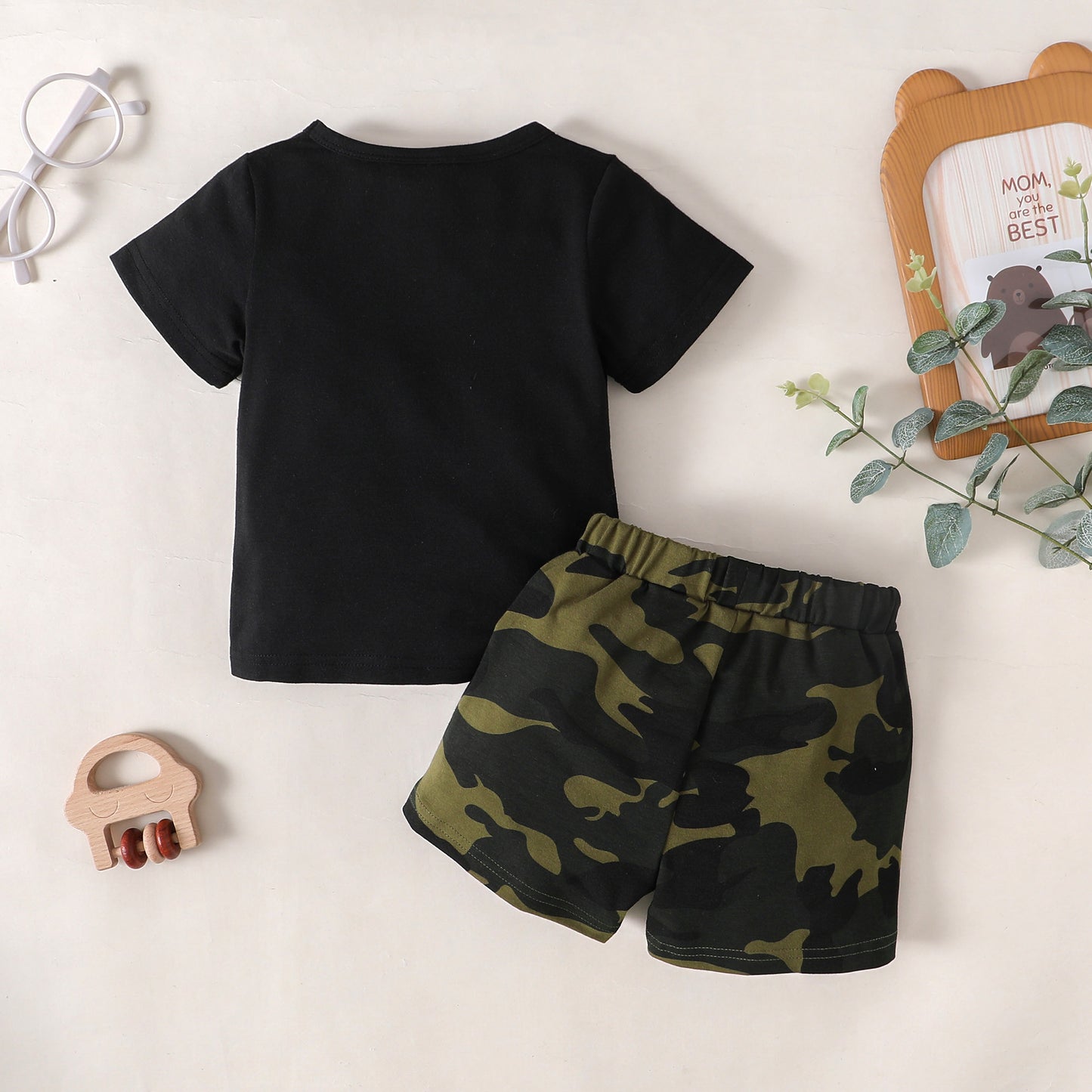 MAMA'S BOY Graphic T-Shirt and Camouflage Bottoms Set