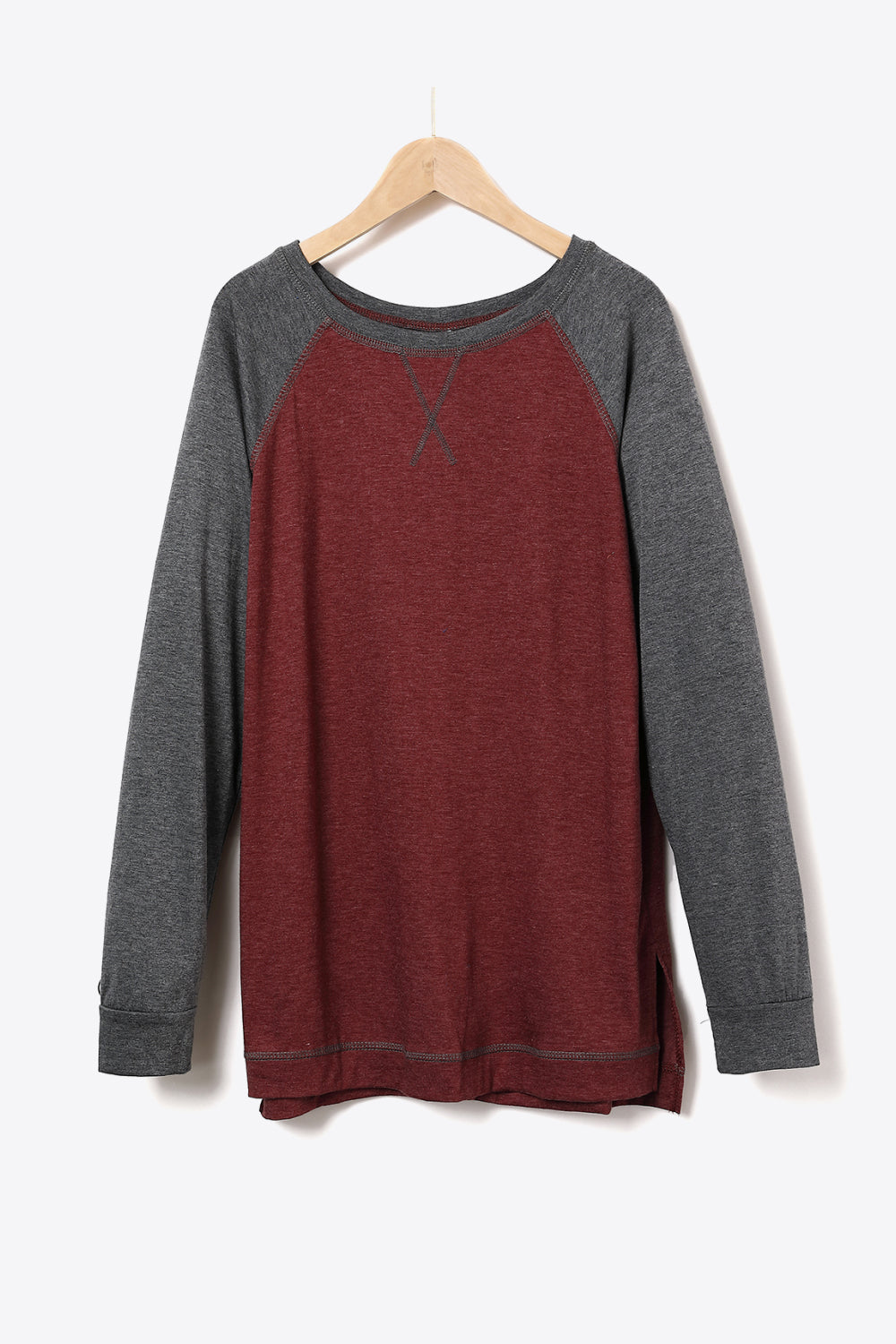 Contrast Raglan Sleeve Round Neck Top