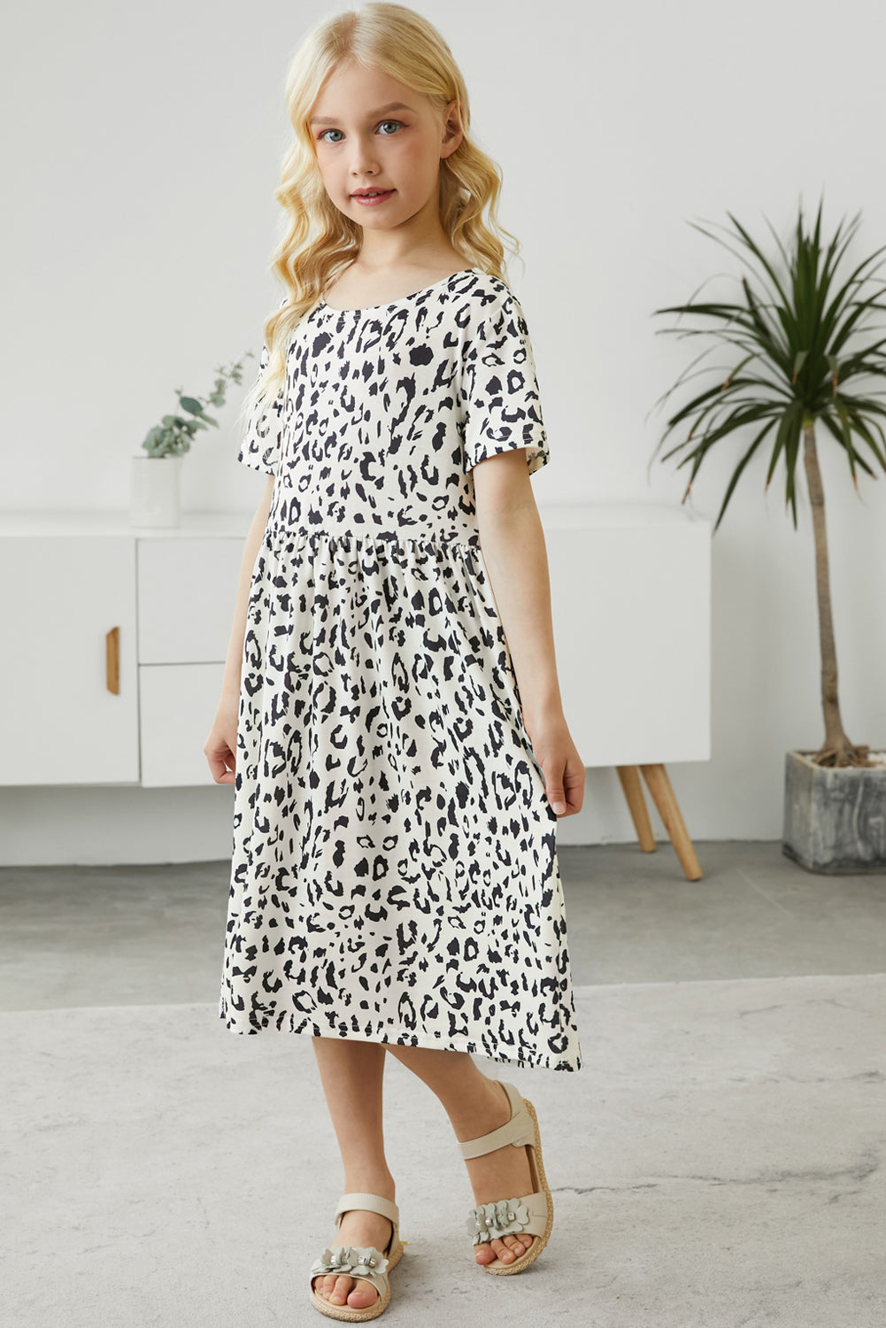 Girls Leopard Round Neck Dress